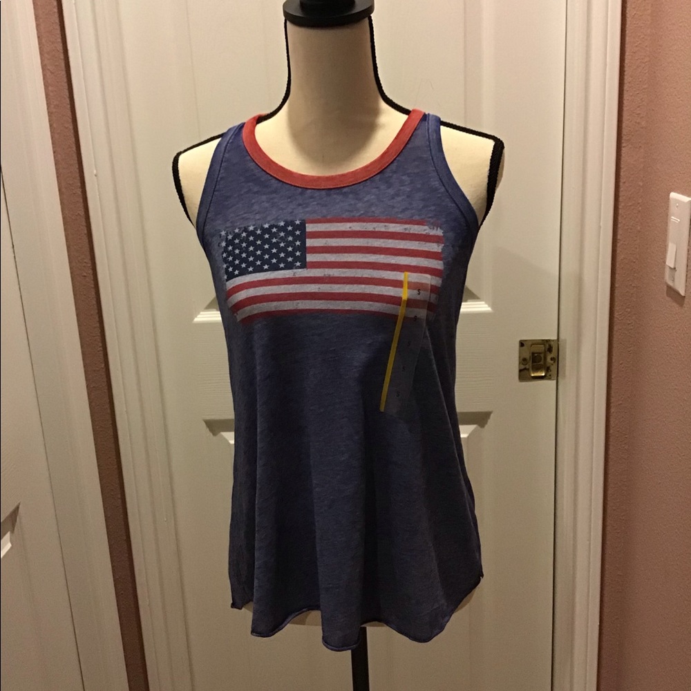 NWT Zoe+Liv Patriotic Tank Top